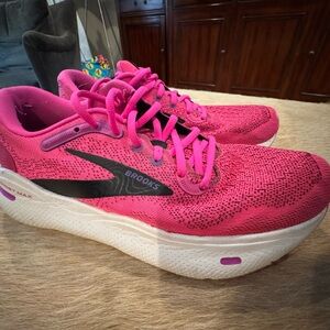 Brooks Pink Running Shoes